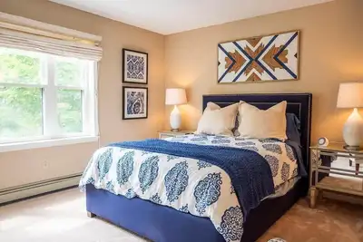 Image de Alpine Adventure Awaits: 3-Br Condo at Okemo