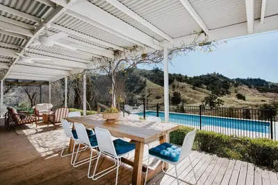 Image de Seven Tree Hill An Enchanting Family Homestead