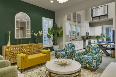 Image de Stunning Home near Gaylord Texan-Golf-Grapevine-Restos-Bars-Trails-Lake-Dfw Arpt