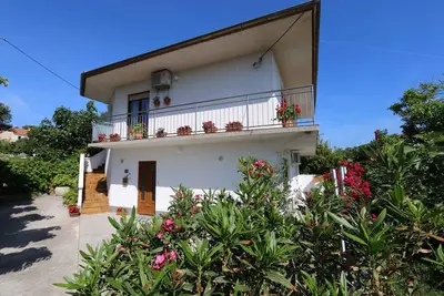 Appartement de vacances avec terrasse et climatisation