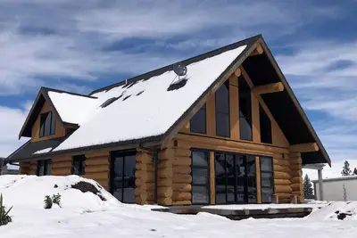 Image de Log cabin - beautiful, relaxing getaway with breathtaking views!