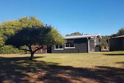 Image de Westbay Waterfront Cottage