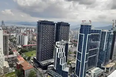 Image de Apartment With the View of City and See🏙🌊