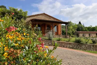 Image de La moraiola - Characteristic Tuscan barn