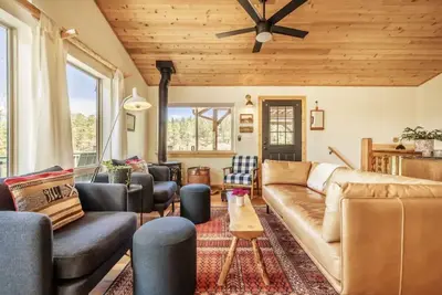 Image de ^New^ Magical Remote Cabin Within Pike'S Nat'L Forest, Hot Tub