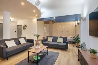 Image de Magnifique loft de 120 m2 Ă Bordeaux