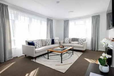 Image de 5 min walk Waik Hosp - sleeps 6
