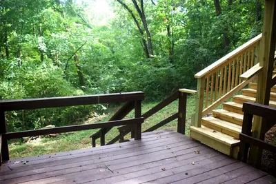 Image de Tunnel Vision Trail Retreat