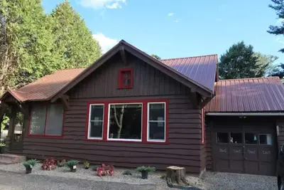 Image de Dog Friendly, located Between Lake Placid and Saranac Lake with pontoon rentals