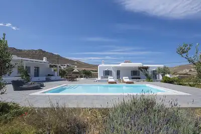 Image de villa zaira by mykonian hospitality