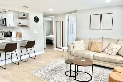Image de Cozy Remodeled House!