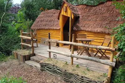 Image de Petite cabane féérique dans la campagne