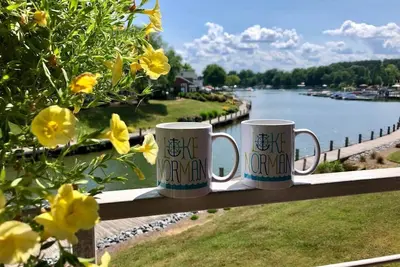 Image de Paradise Found on Lkn Waterfront - Lake view Condo - Lake Norman Vacation Rental