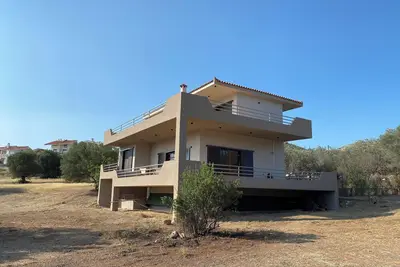 Image de Spacious House, next to Best Beaches near Athens.