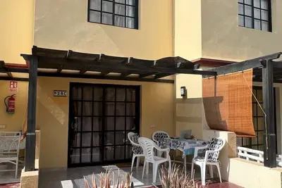 Gemütliche Wohnung in Ruhiger Urbanisation mit Pool und Shop