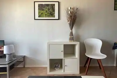 Image de Vue mer, appartement 66 m2, dernier étage, dans une résidence arborée sécurisée