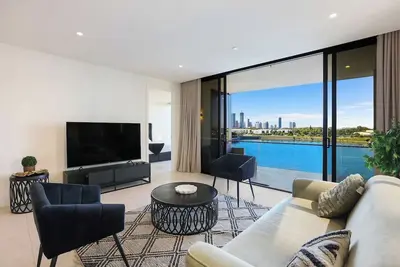Image de The Lanes: A life of Luxury w Lake View, Pool, Gym