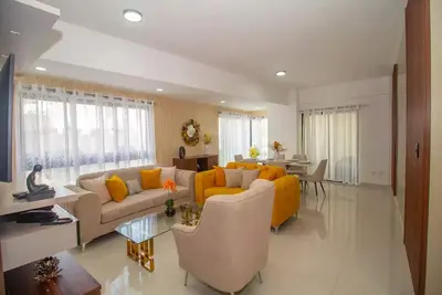 Image de Family friendly, brand new beautiful 3 bedroom apartment, modernly equipped!