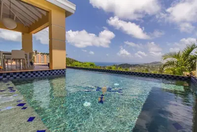 Image de Dragonfly Villa - 3br/4ba, Sleeps 8 with Pool!