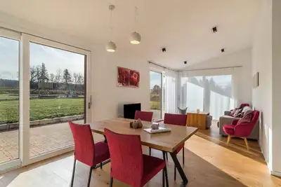 Image de Appartement 'Herbst' avec piscine partagée, terrasse privée et Wi-Fi