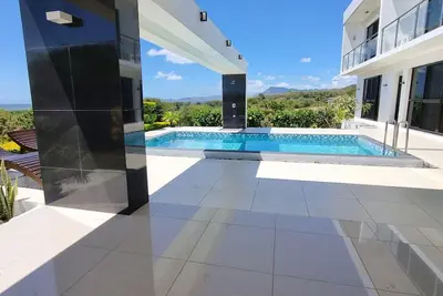 Image de Fiji - Designer Home with Pool & seaviews. Whole Villa to yourselves. Nzd500 P\/N
