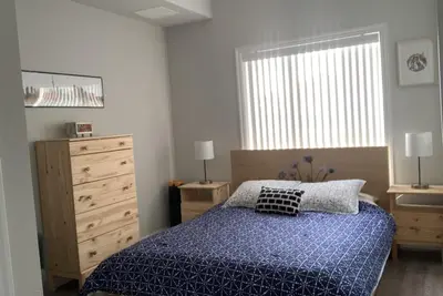 Image de Private Room and Washroom in Guelph South End.