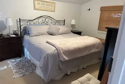 Image de Charming Cottage located 5 minutes from Sag Harbor Village.