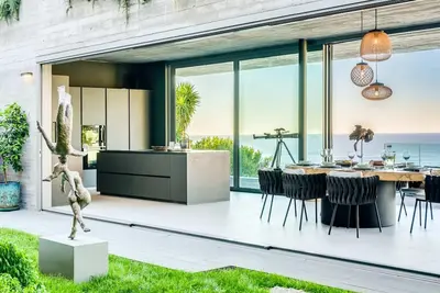 Image de Magnificent Camps Bay Apartment (Villa Mirto)