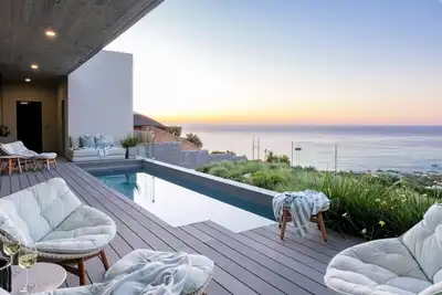 Image de Exquisite Private Luxurious Apartment in Camps Bay (Villa Rosmarino)