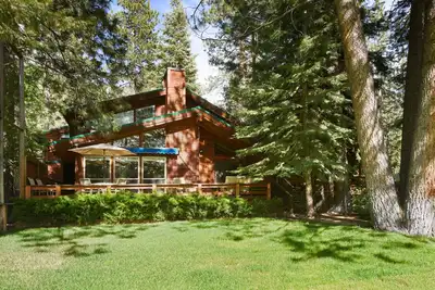 Image de Birdie Time Luxury Home - On Golf Course, Hot Tub, Walk to Beach