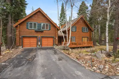 Image de Dog-Friendly Log Cabin, Sleeps 9, Hot Tub