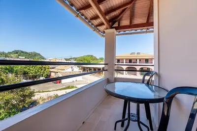 Image de Studio Appartement \"Nicolas Melitsa 6\" près de la plage avec Balcon & Wi-Fi