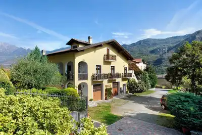Image de Appartement \"Maison Lorent\" avec vue sur la montagne, balcon et Wi-Fi