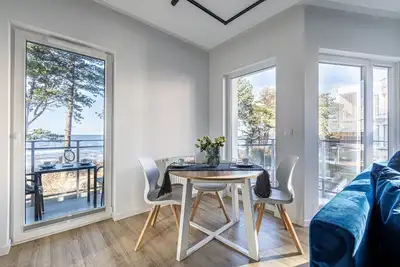 Image de 2Homerent | Amazing Sea View | Beachside | Parking