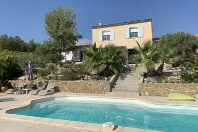 Image de Maison  belle vue mer et collines.