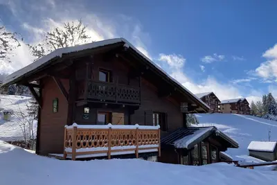 Image de Chalet rénové 2-4 pers, terrasses, vue Mont Charvin