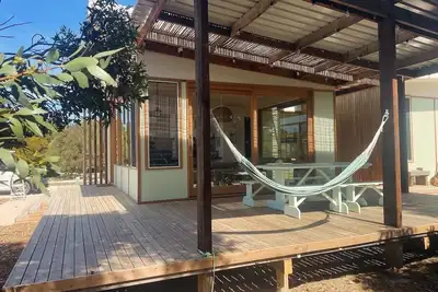 Image de Alloca Beach Shack - Contemporary take on a 1950's beach shack