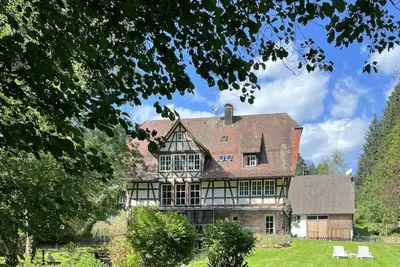 Image de Historische Schlossmühle im Schwarzwald in Beliebter Ferienregion