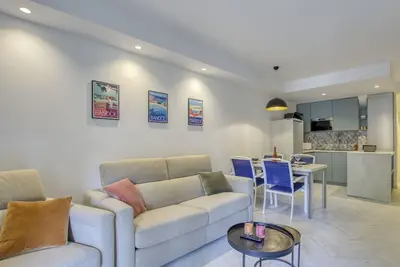 Image de Appartement Le Joïa entre Bandol et Sanary - rés avec piscine et plage à pieds