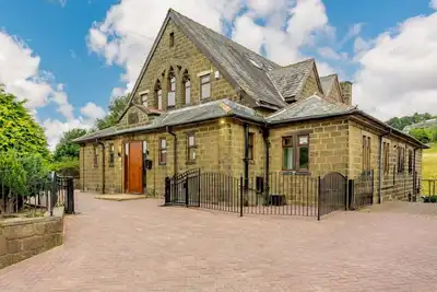 Image de Stunning Chapel, Haworth Yorkshire Hot Tub for 6, Celebration House Superb Views