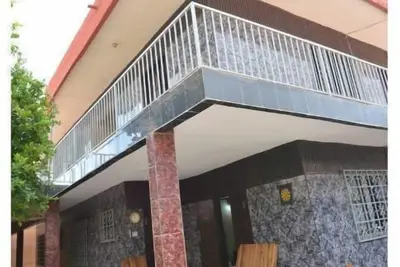 Image de Deux Chambres au RdC - avec Apt. Entier et Wi-Fi
