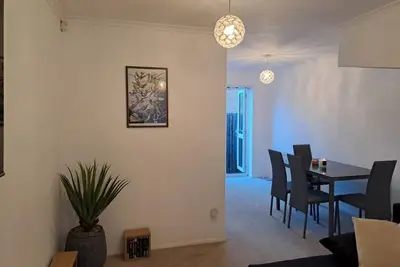 Image de Two-bed house, Dartford. 5 min away from the train station and town centre!