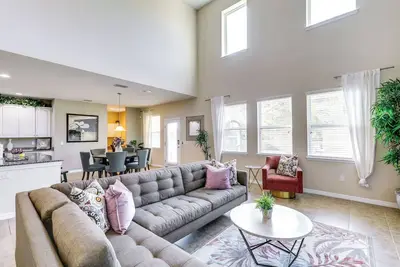 Image de Gibsonton Vacation Rental w/ Private Patio!