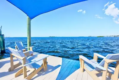 Nautical Landings West-Honeymoon Island