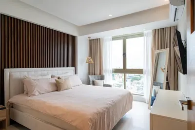 Image de ★RooftopPool-KINGbed-Views-Gym-WiFi-A/C-YellowKey★