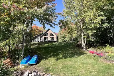 Image de Eagle Point Cabin on Island Lake in Iron County, Wisconsin