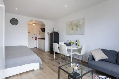 Image de Sunny Studio: Only 5-Min Walk to Sea & Dunes