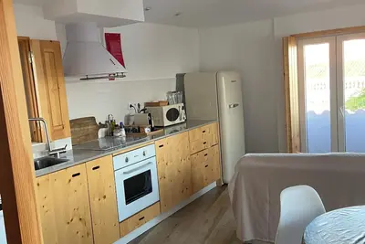 1 minute from the beach and in the center of the village there is a duplex full of light ☀️