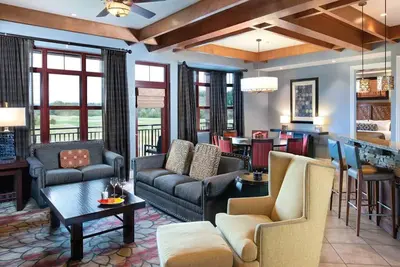 Image de 2 Bedroom Presidential Condo, Golf View, Waterpark Passes, Great Smokies Lodge!