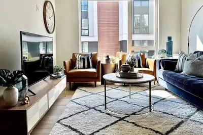 Image de Cozy retreat a few steps away from Pasta, Ice Cream, Shopping & Tons of Trails!